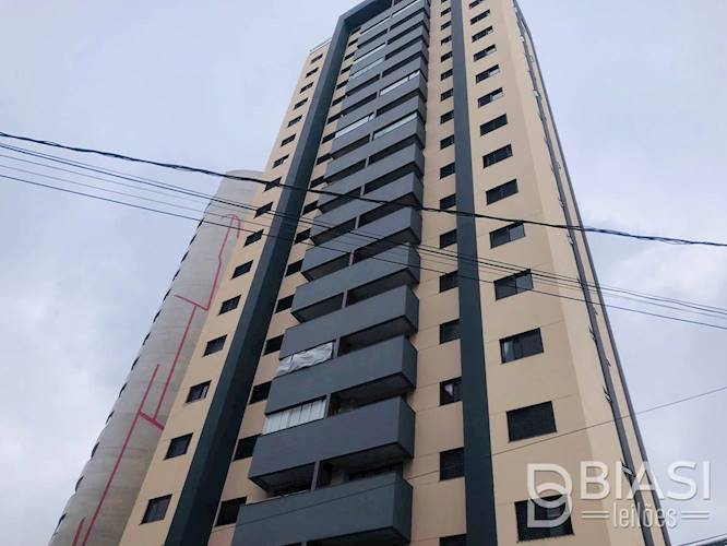 Leil O De Im Veis Residenciais E Terrenos Em Sp Rj Mg Pr Rs Ce