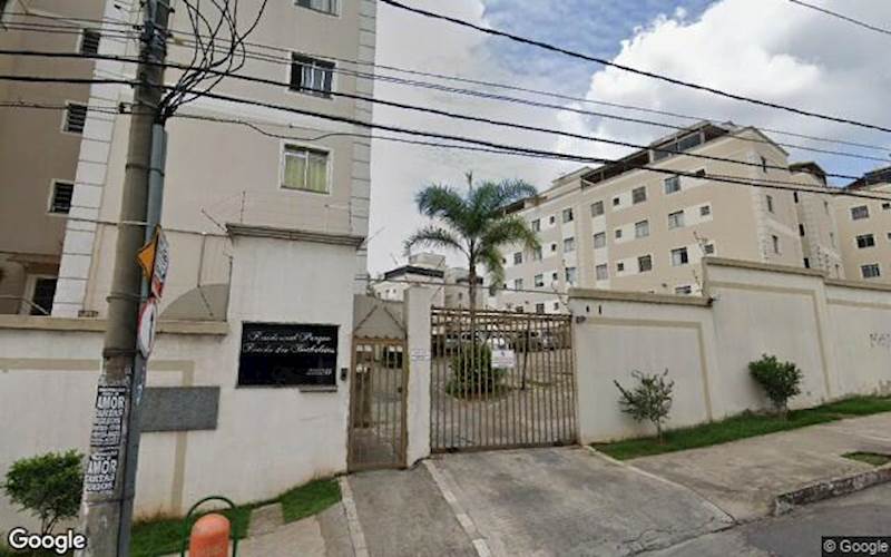 Leilão de Imóveis 84 Imóveis (Residenciais e Comerciais) em: CE, GO, MG ...