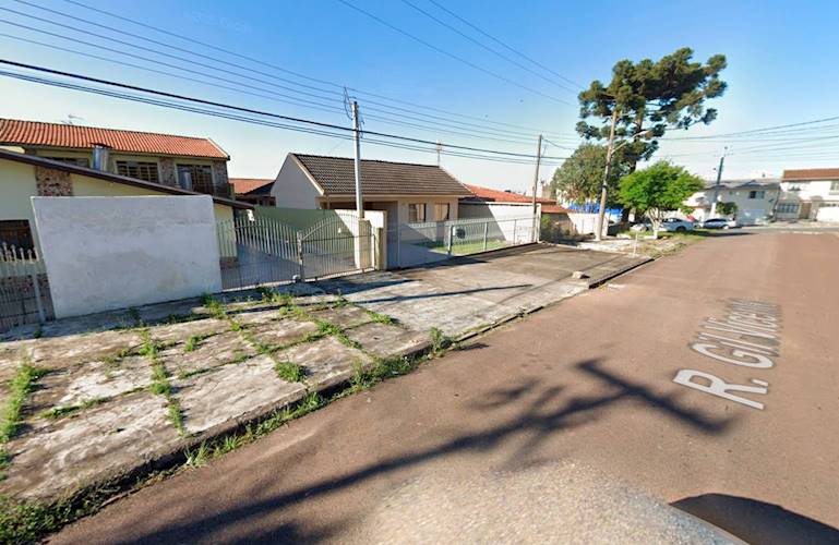 2° Leilão - 08 Imóveis (Casas e Apartamentos) em: SP, RJ, MG, SC, PR e GO, Imperdível! Aproveite! - Lote Nº 03 - Apartamento em Cristo Rei -  Curitiba/PR