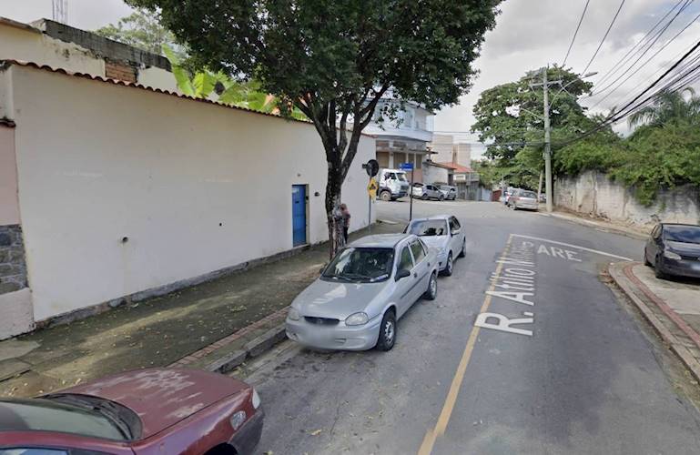 ** Suspenso ** 1° Leilão Imóvel em Del Castilho Rio de Janeiro/RJ