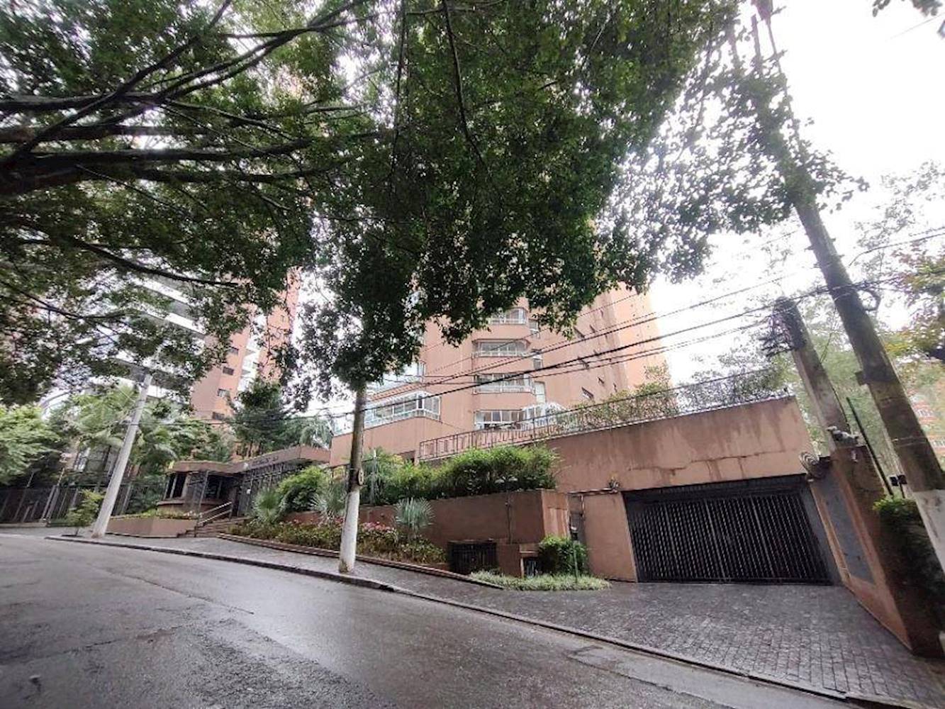 Imagem do imóvel Apartamento no "Ed. The Summit" - Morumbi - São Paulo/SP