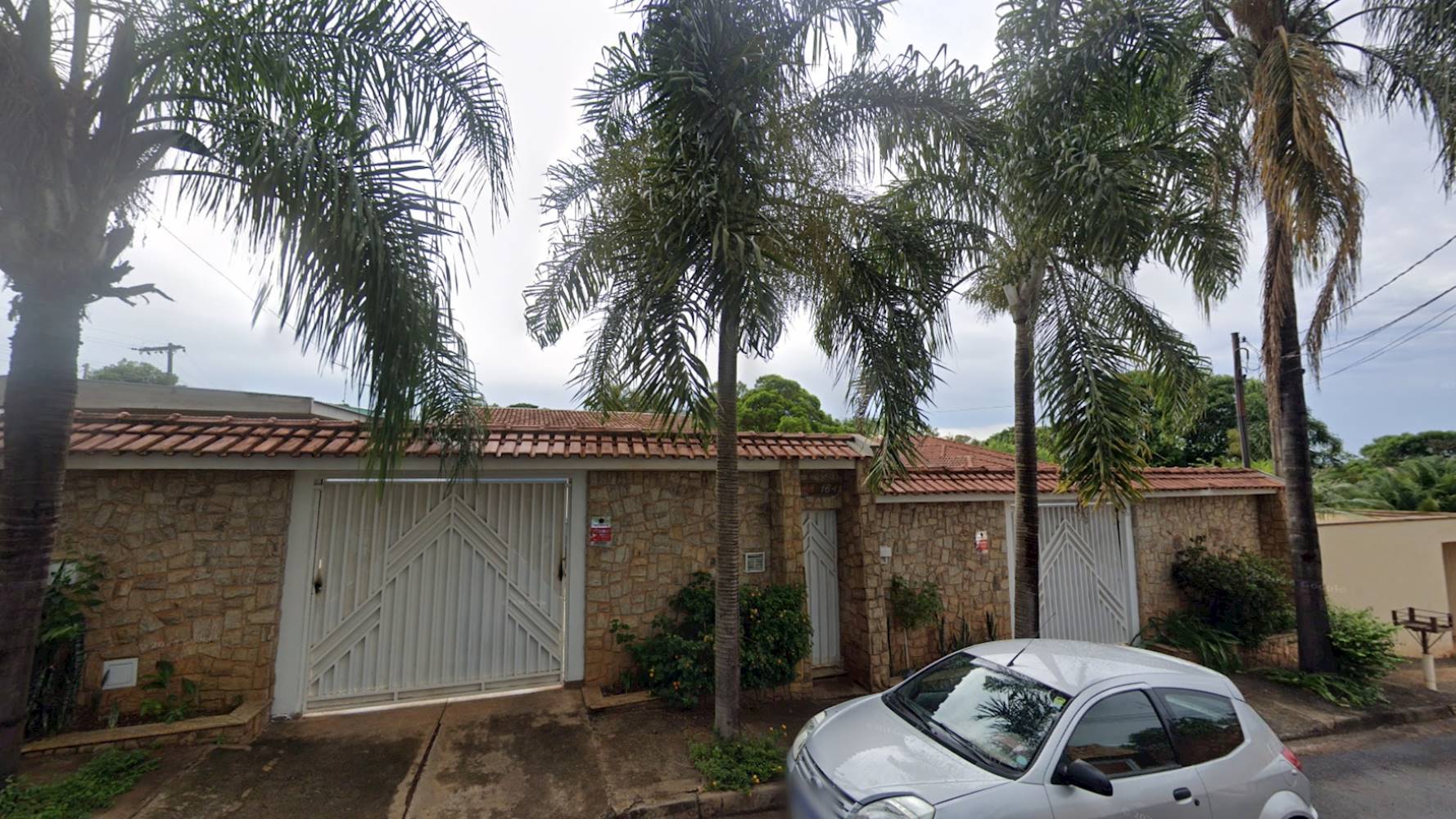 Imagem do imóvel Casa em Estância dos Granjeiros - Porto Ferreira/SP