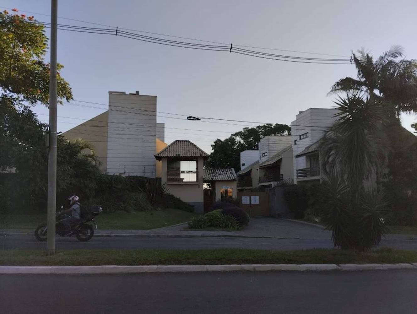 Imagem do imóvel Casa no "Condomínio Horizontal Doce Vida" - Lomba do Pinheiro - Porto Alegre/RS