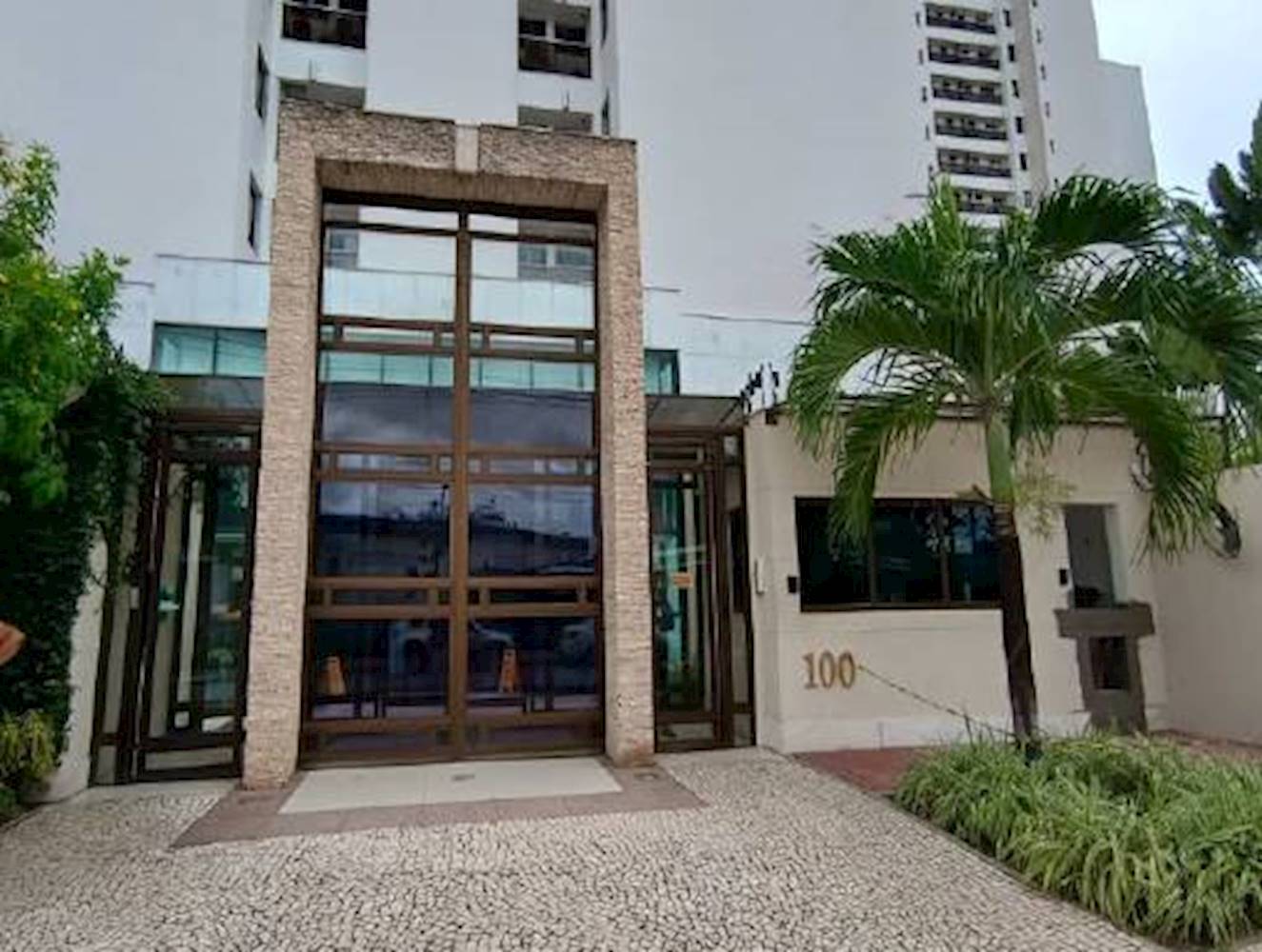 Imagem do imóvel Apartamento no "Edificio Soleil Boa Viagem Residencial Resort" - Imbiribeira - Recife/PE