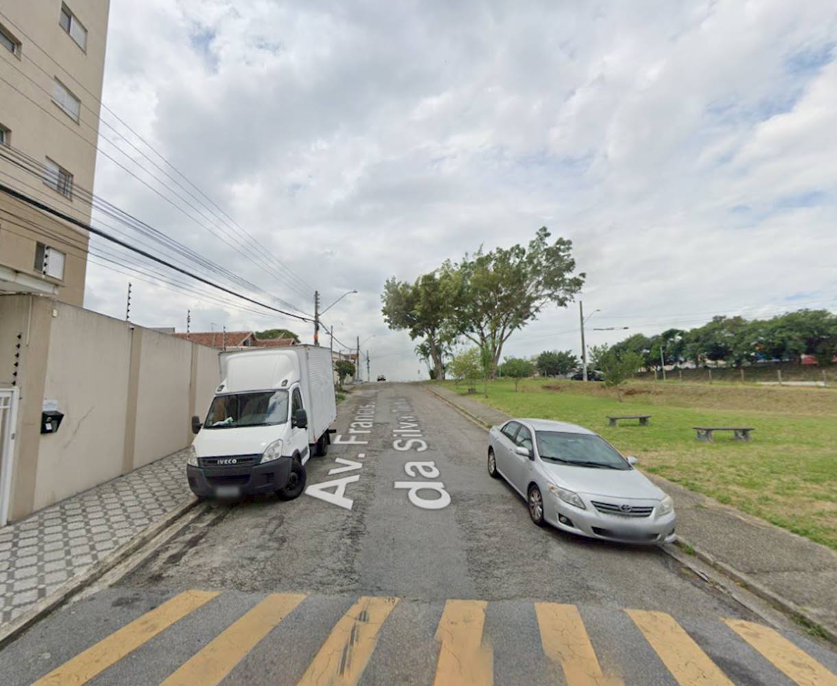 Apartamento no "Edifício Litani" - Jardim Maria Augusta - Taubaté/SP, localizado em Taubaté - SP