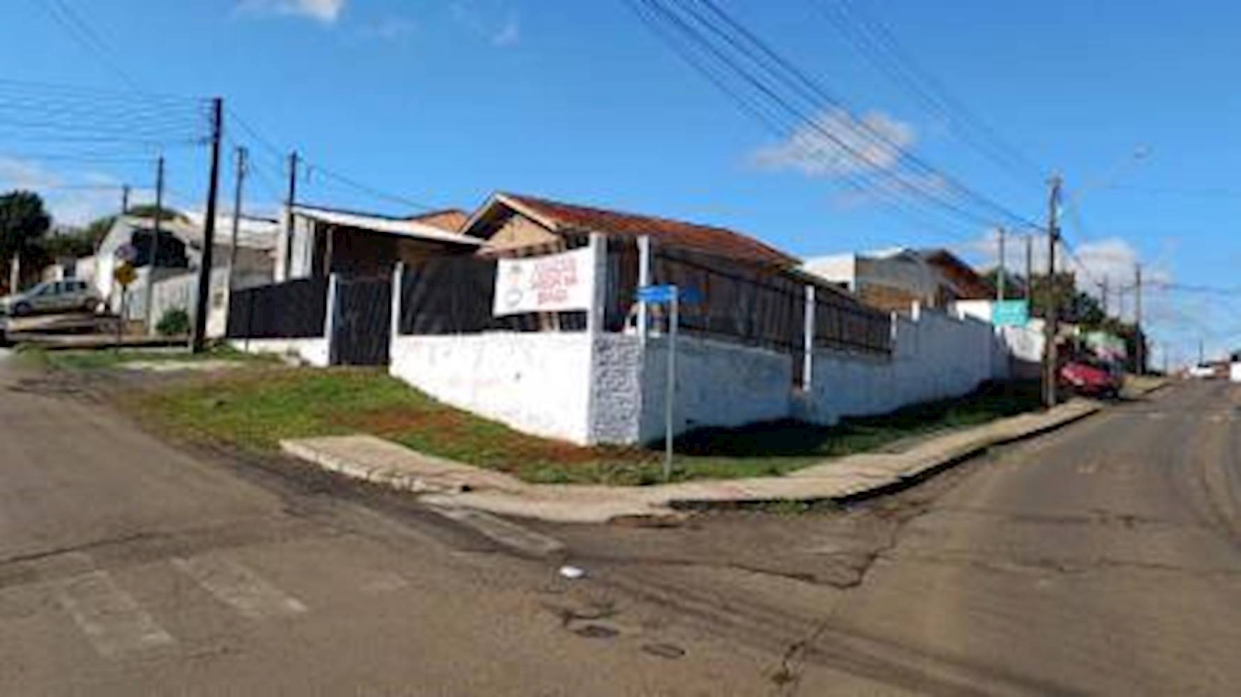 Imagem do imóvel Casa no Boqueirão - Guarapuava/PR