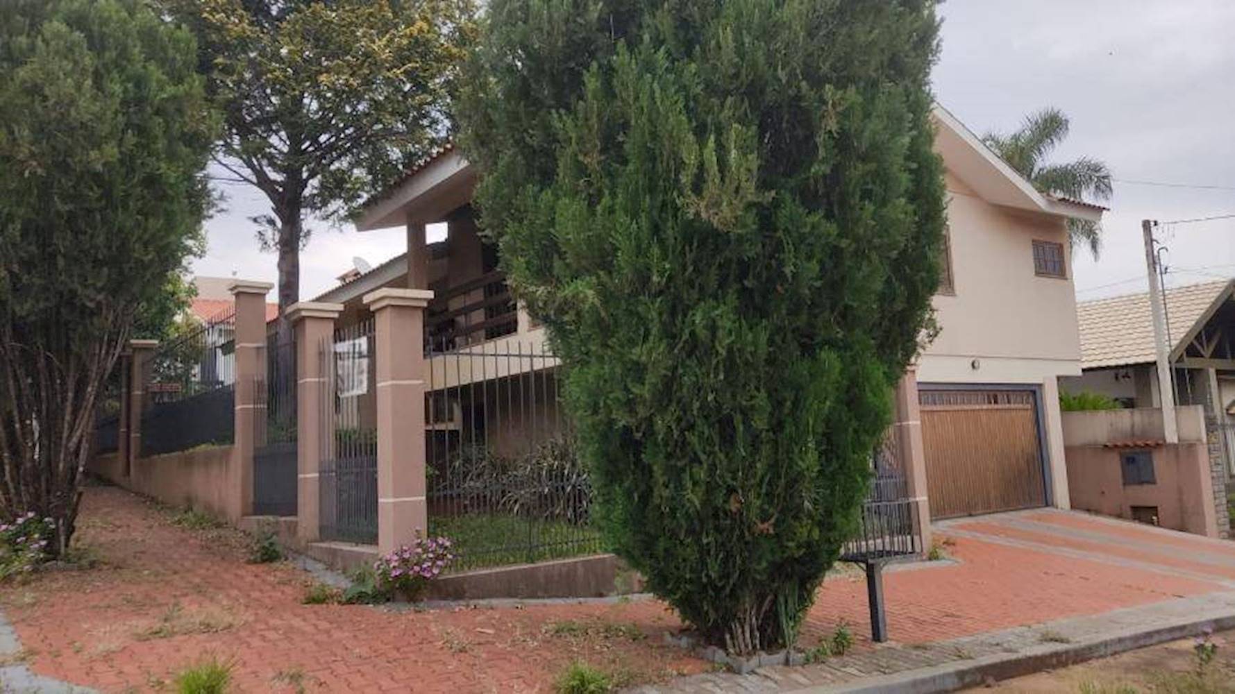 Casa em São Francisco - Santa Rosa/RS, localizado em Santa Rosa - RS