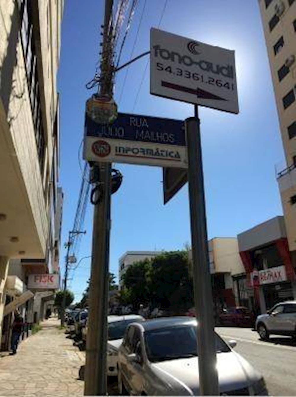 Apartamento no "Ed. Saretto" - Centro - Sarandi/RS, localizado em Sarandi - RS