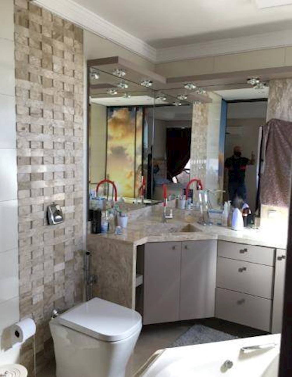 Apartamento no "Ed. Saretto" - Centro - Sarandi/RS, localizado em Sarandi - RS