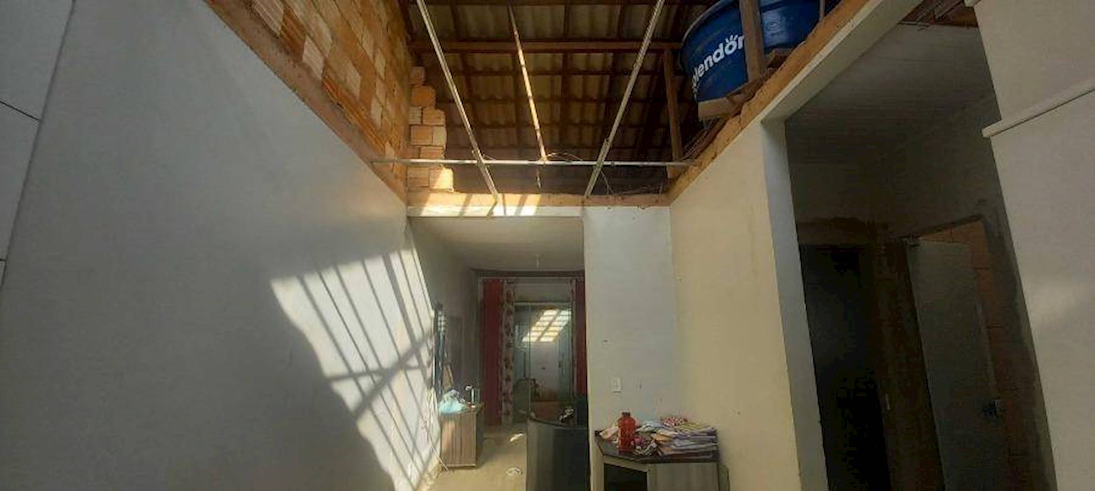 Casa no Setor de Chácaras Anhanguera em Valparaíso de Goiás/GO, localizado em Valparaíso de Goiás - GO