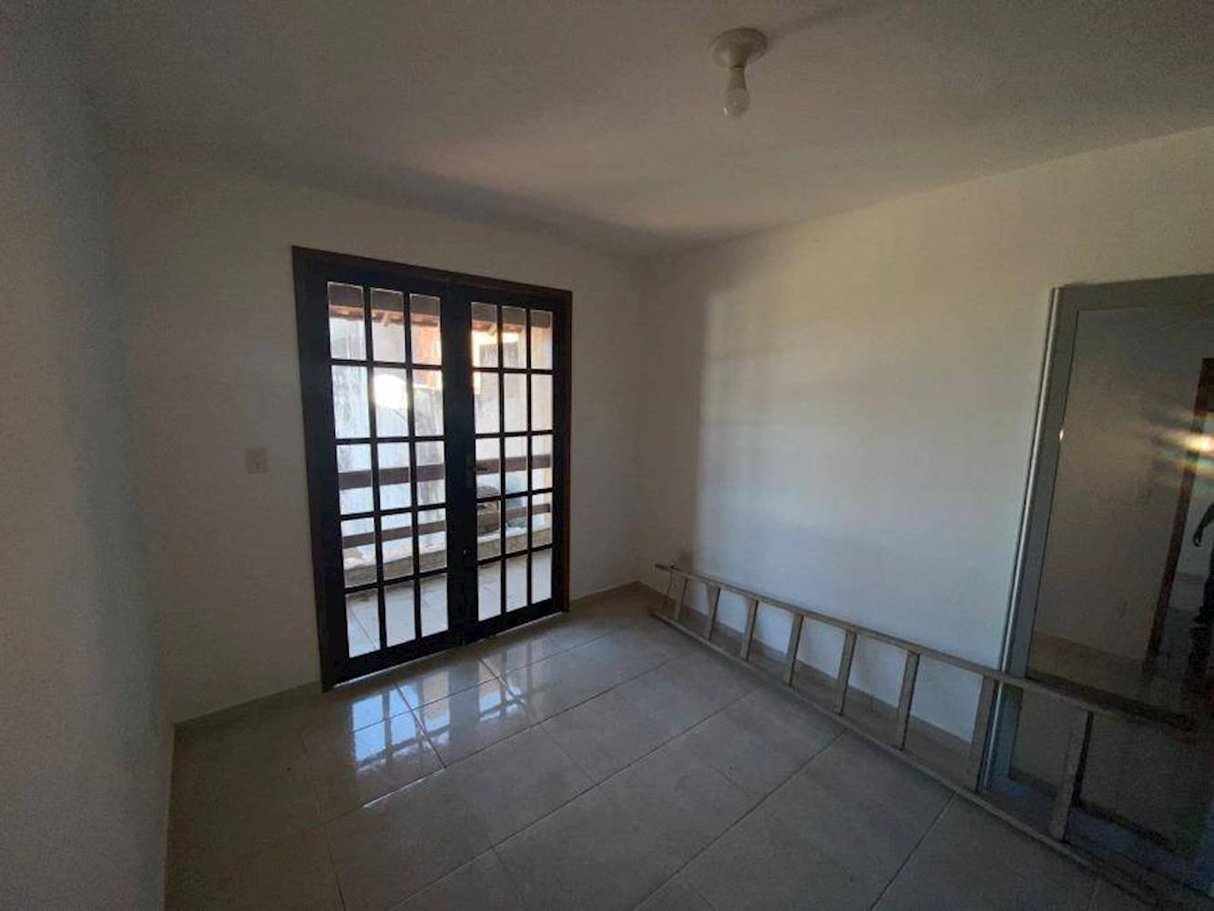 Casa em Condomínio no Mumbuca - Maricá/RJ, localizado em Maricá - RJ