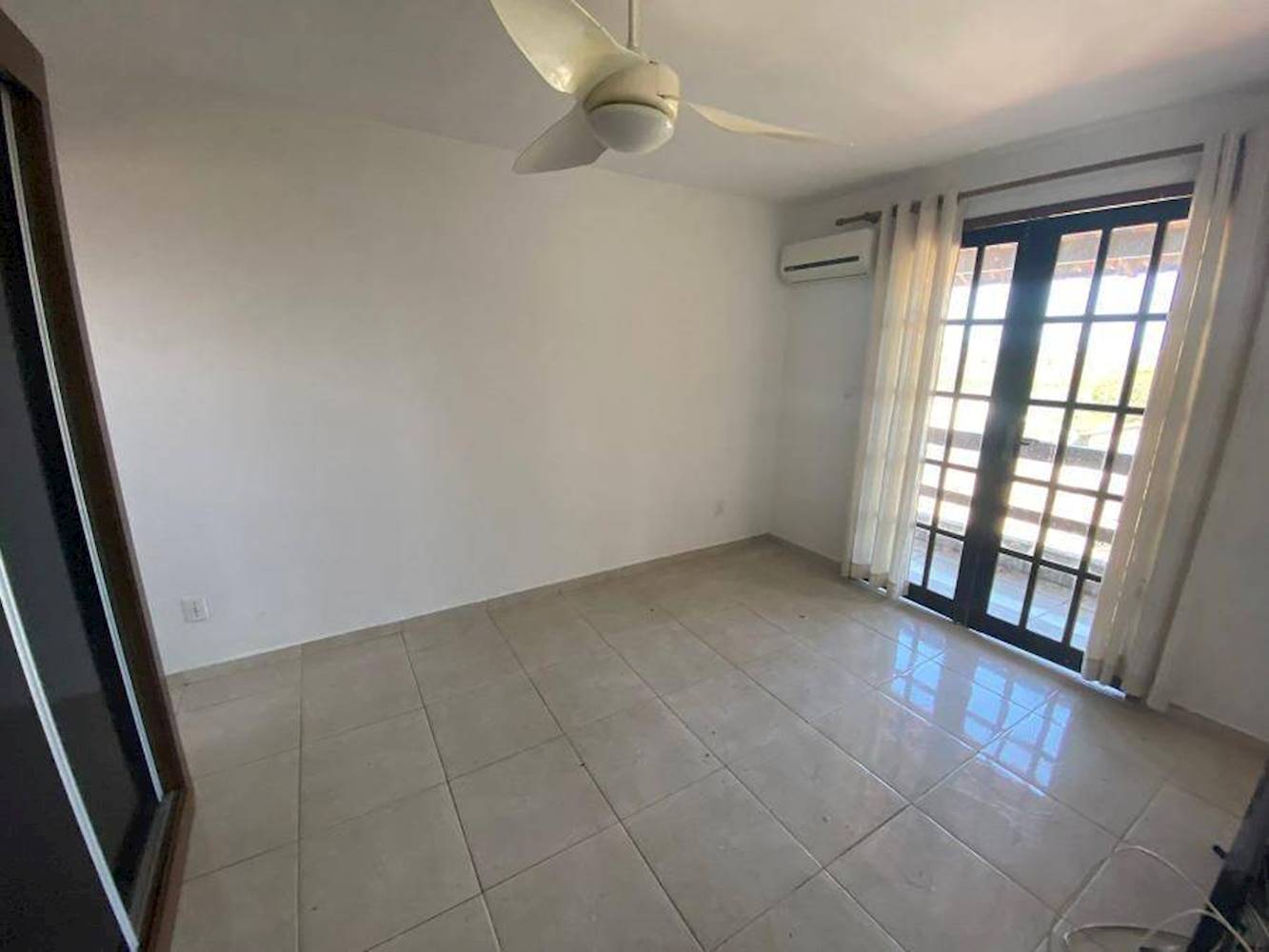 Casa em Condomínio no Mumbuca - Maricá/RJ, localizado em Maricá - RJ