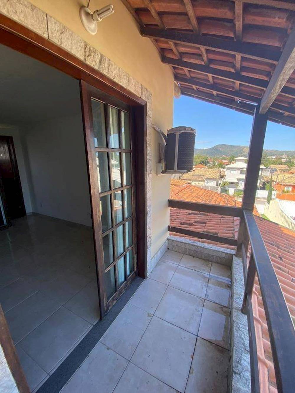 Casa em Condomínio no Mumbuca - Maricá/RJ, localizado em Maricá - RJ