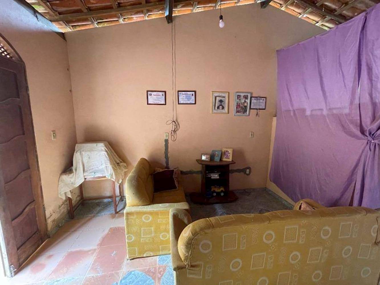 Casa em Jose Teles De Menezes - Teolândia/BA, localizado em Teolândia - BA