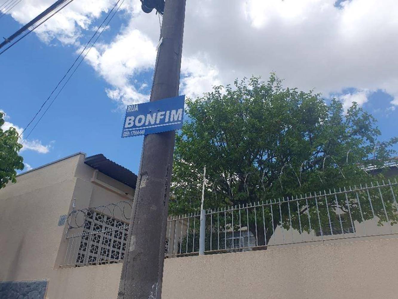 Casa no Alto Cafezal - Marília/SP, localizado em Marília - SP
