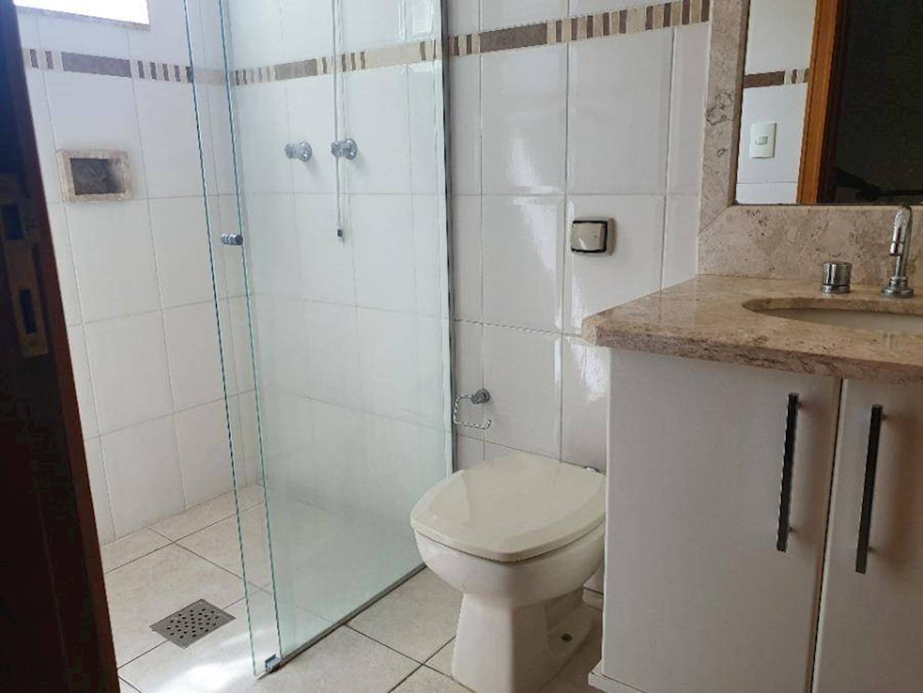 Casa no Alto Cafezal - Marília/SP, localizado em Marília - SP