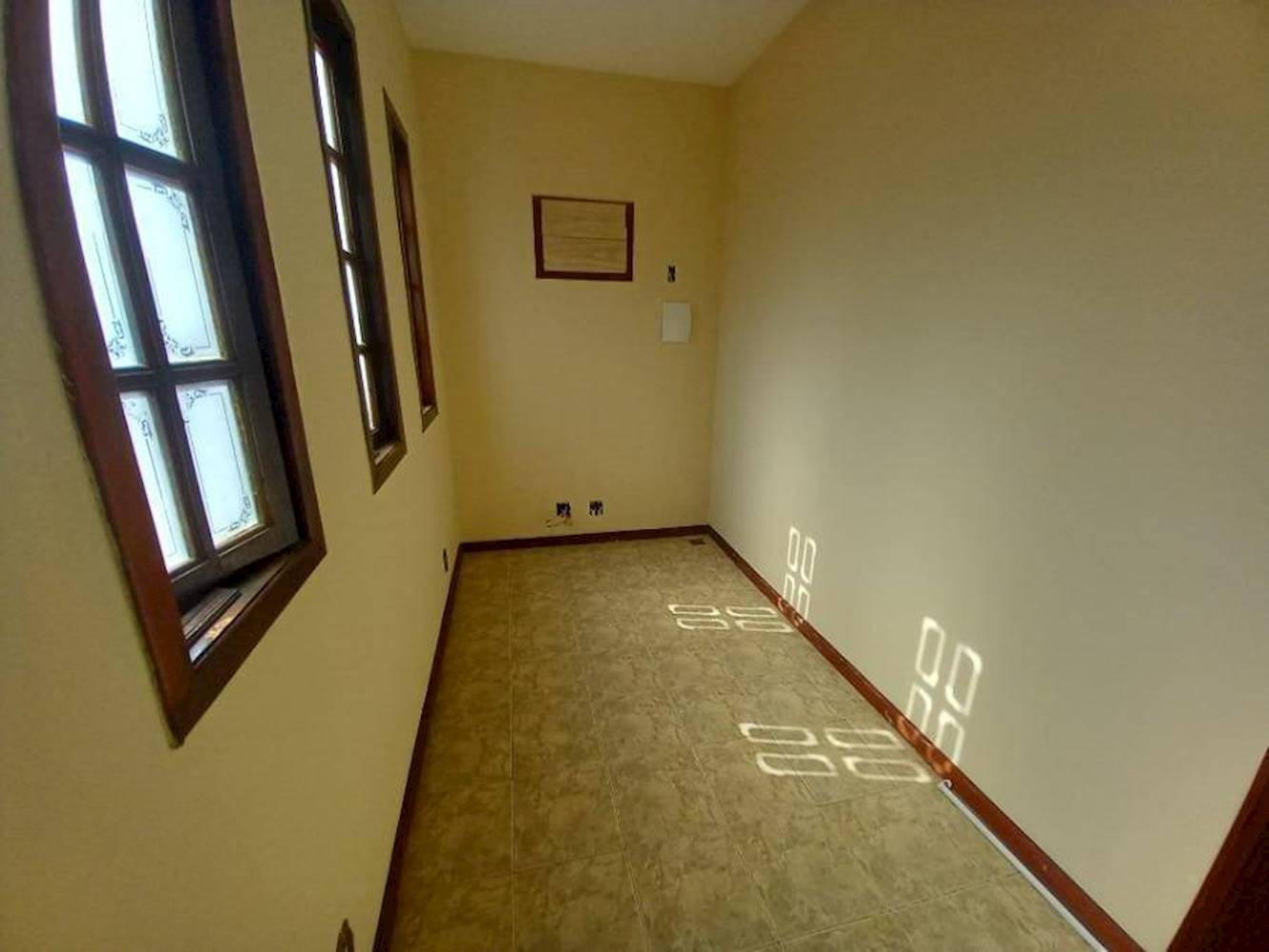 Casa em Da Luz - Nova Iguaçu/RJ, localizado em Nova Iguaçu - RJ