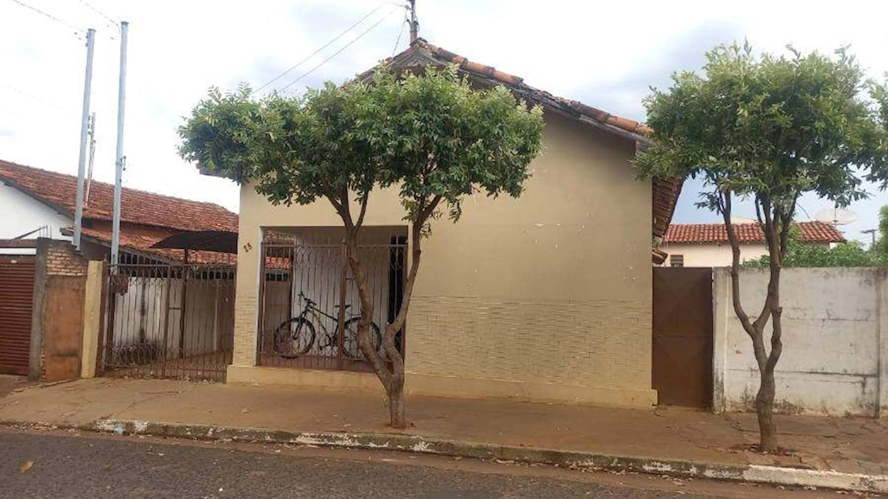 Casa no Centro de Frutal/MG, localizado em Frutal - MG