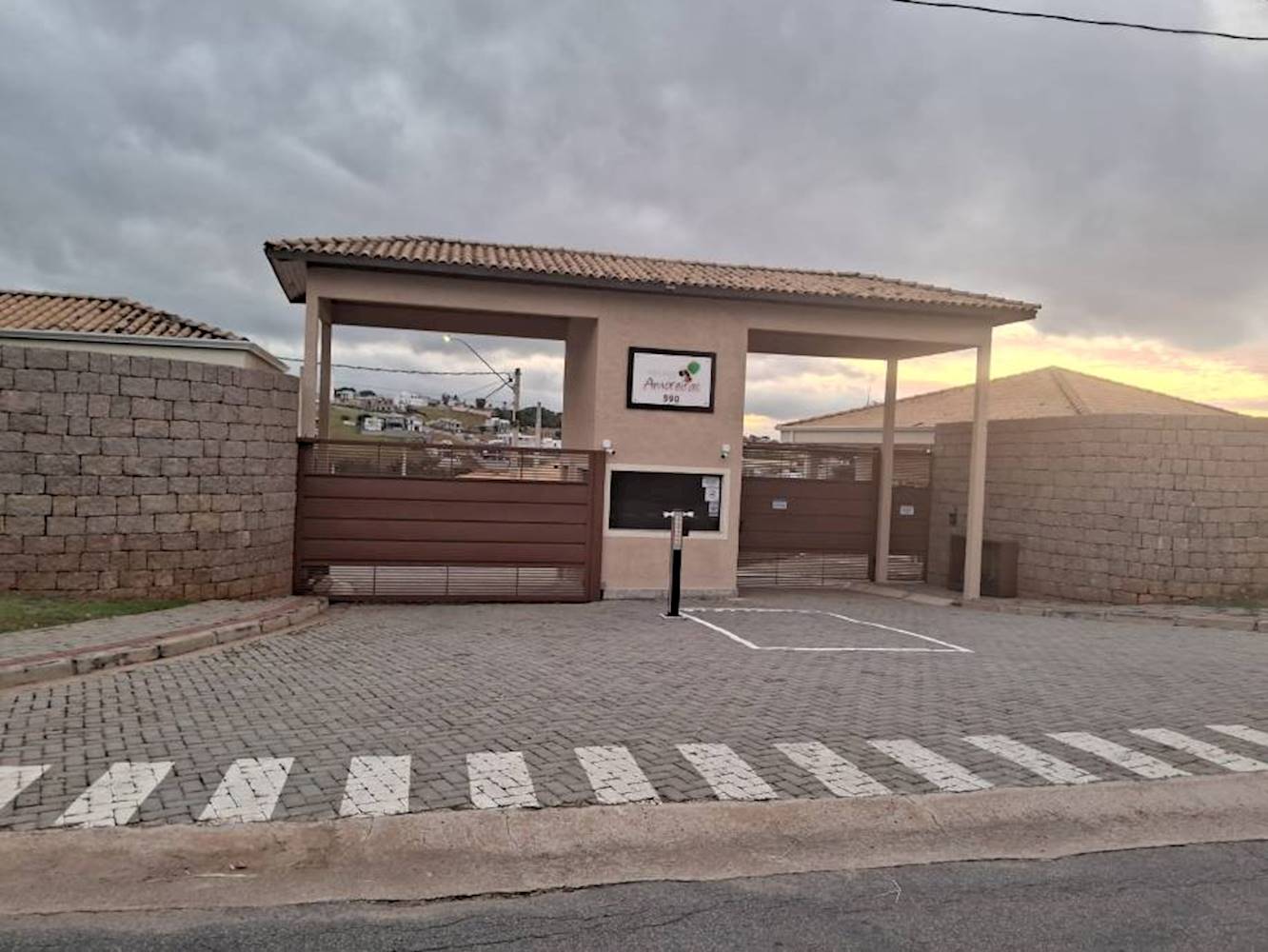 Casa no "Condomínio Villagio das Amoreiras" - Serrinha - Itatiba/SP, localizado em Itatiba - SP