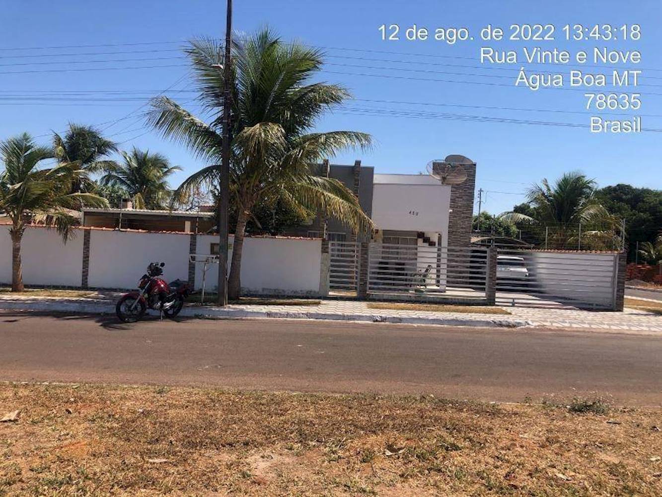 Casa em Operário - Água Boa/MT, localizado em Água Boa - MT