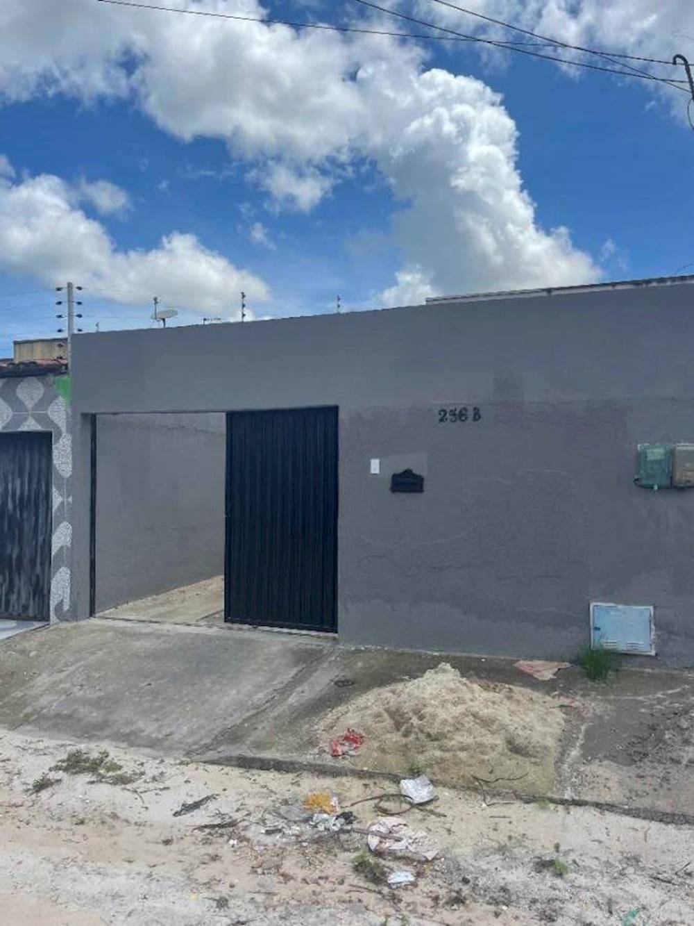 Casa em Zumbi - Horizonte/CE, localizado em Horizonte - CE