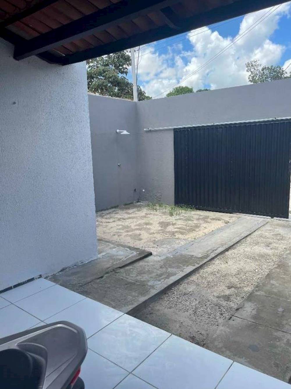 Casa em Zumbi - Horizonte/CE, localizado em Horizonte - CE