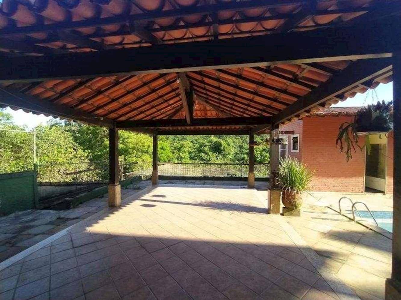 Casa de condomínio em Sape - Niterói/RJ, localizado em Niterói - RJ