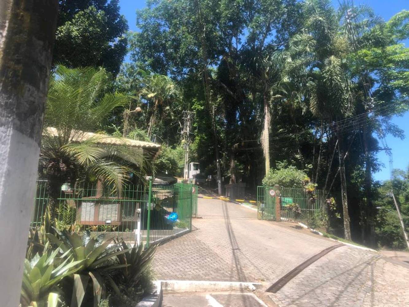 Casa de condomínio em Sape - Niterói/RJ, localizado em Niterói - RJ