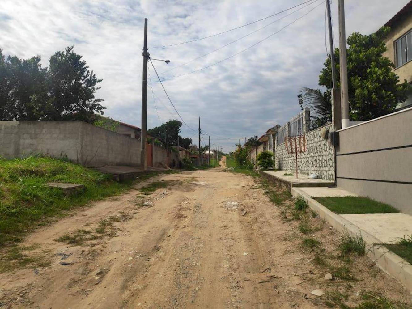 Casa em Caluge - Itaboraí/RJ, localizado em Itaboraí - RJ