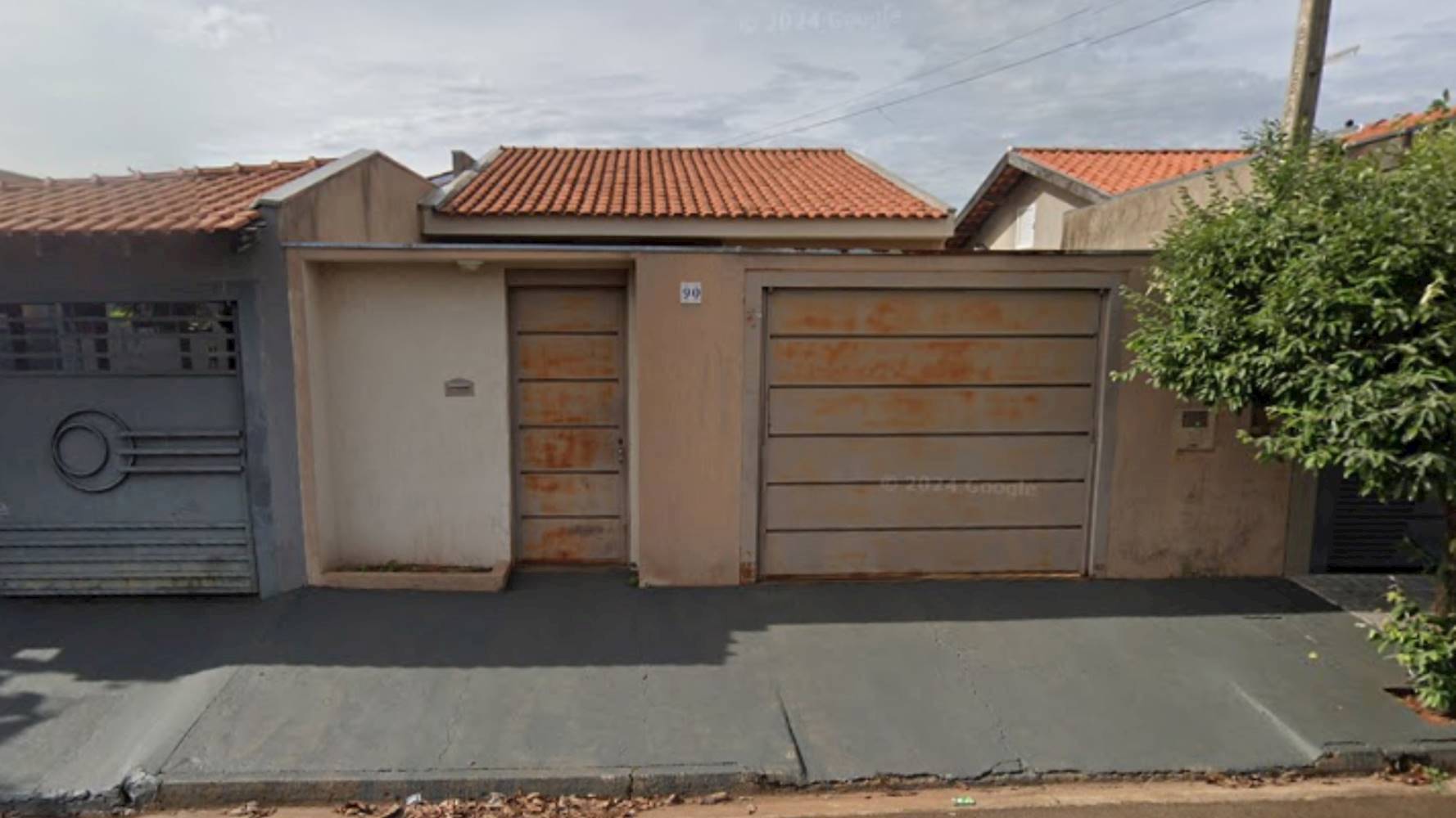 Casa no Jardim Ângelo Jurca em Ribeirão Preto/SP, localizado em Ribeirão Preto - SP