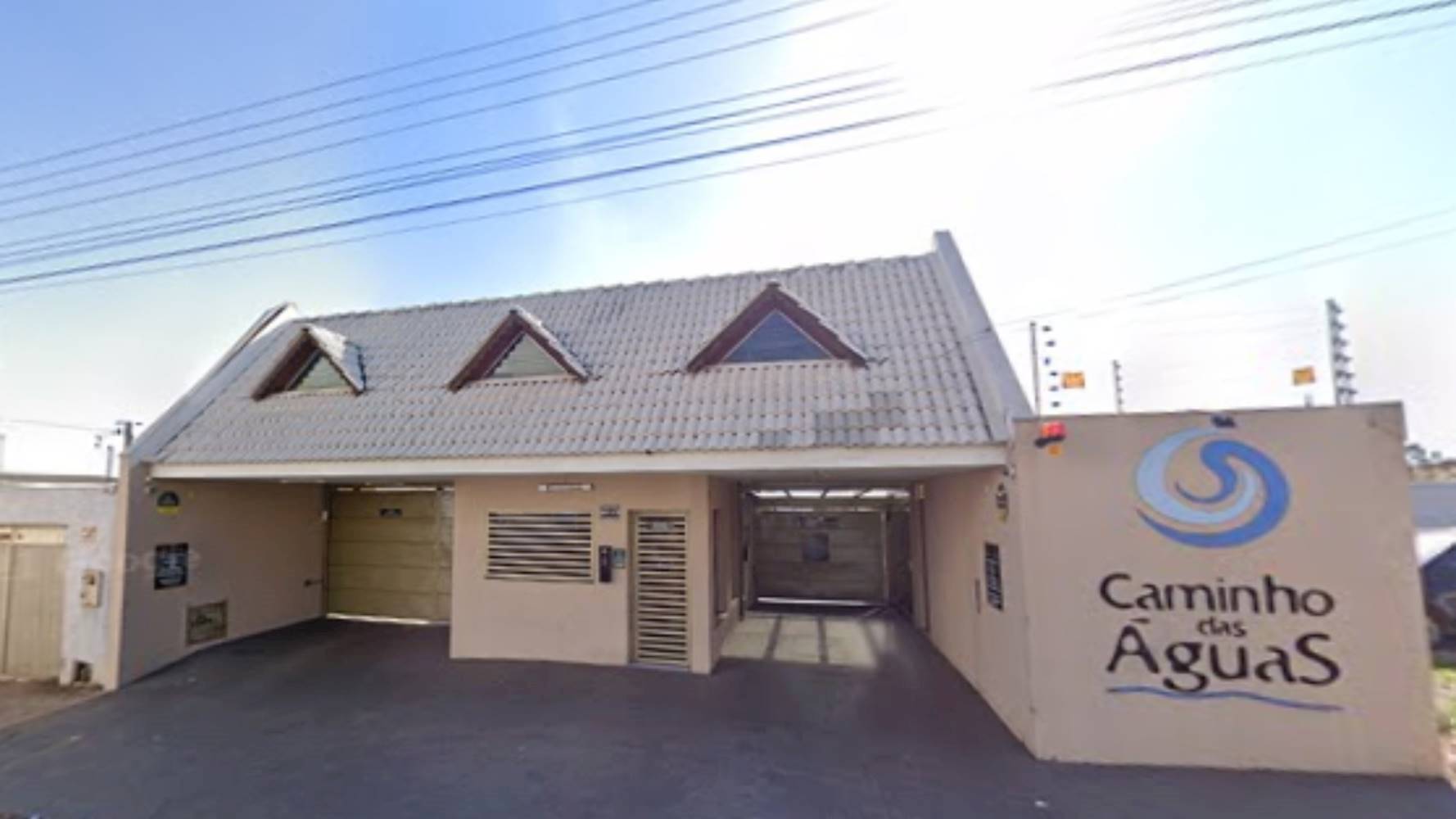 Casa no "Condomínio Caminho das Águas" - Jardim Nações Unidas - Anápolis/GO, localizado em Anápolis - GO