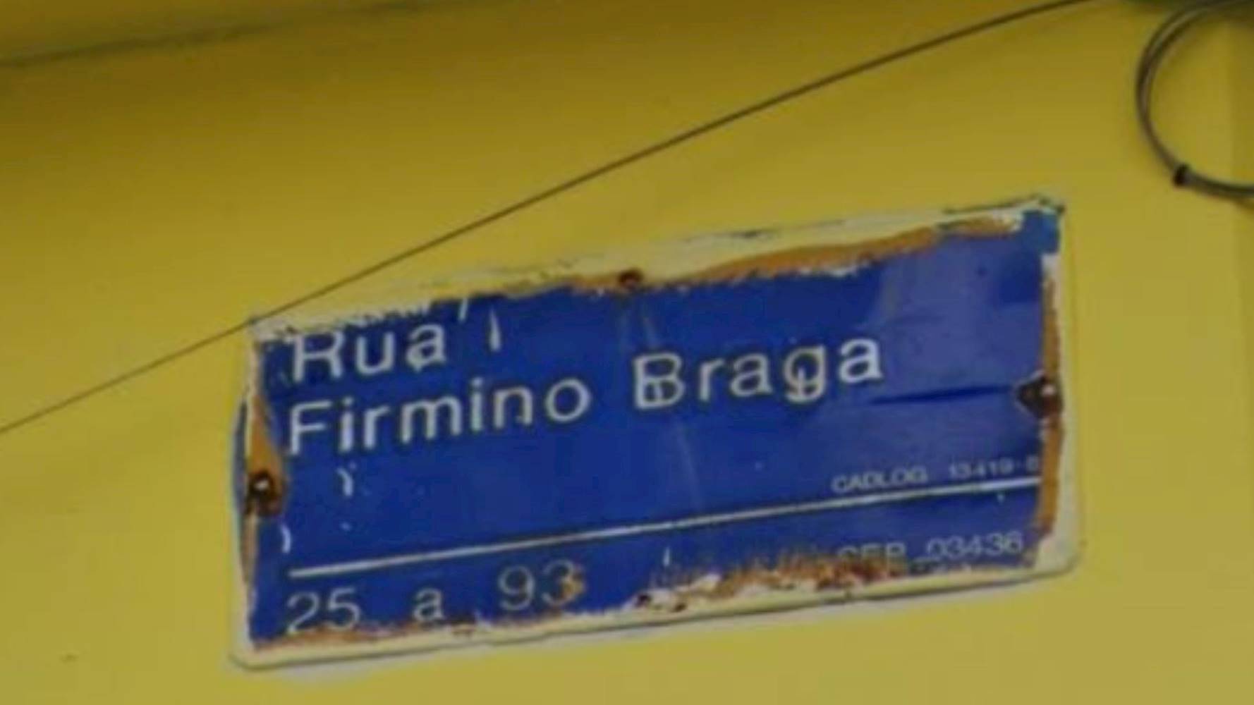 Casa no "Condomínio Residencial Voltarelli" na Vila Carrão em São Paulo/SP, localizado em São Paulo - SP