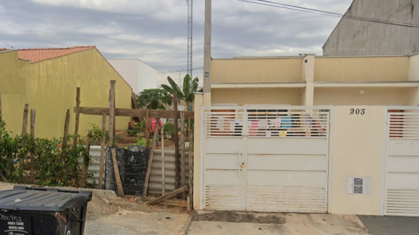 Casa no Jardim Santa Madre Paulina em Sorocaba/SP, localizado em Sorocaba - SP