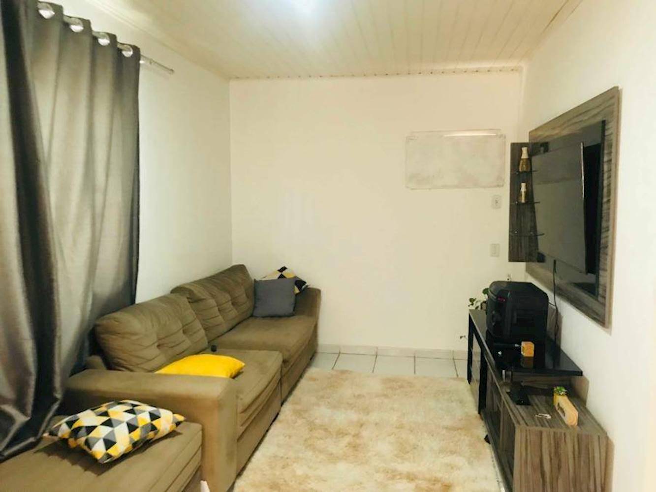 Casa no Bairro Rocha Sobrinho - Mesquita/RJ, localizado em Mesquita - RJ