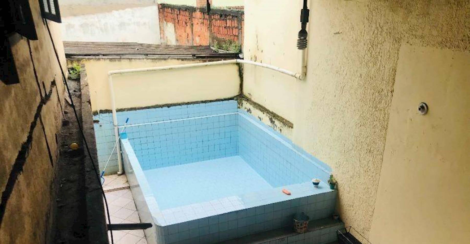 Casa no Bairro Rocha Sobrinho - Mesquita/RJ, localizado em Mesquita - RJ