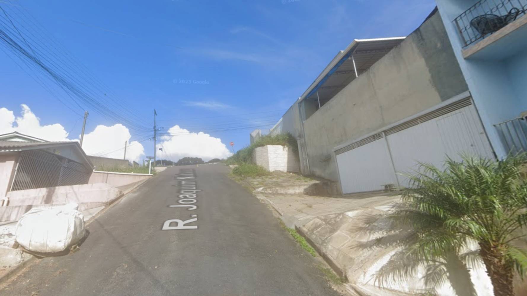 Casa no Jardim São Carlos em Almirante Tamandaré/PR, localizado em Almirante Tamandaré - PR