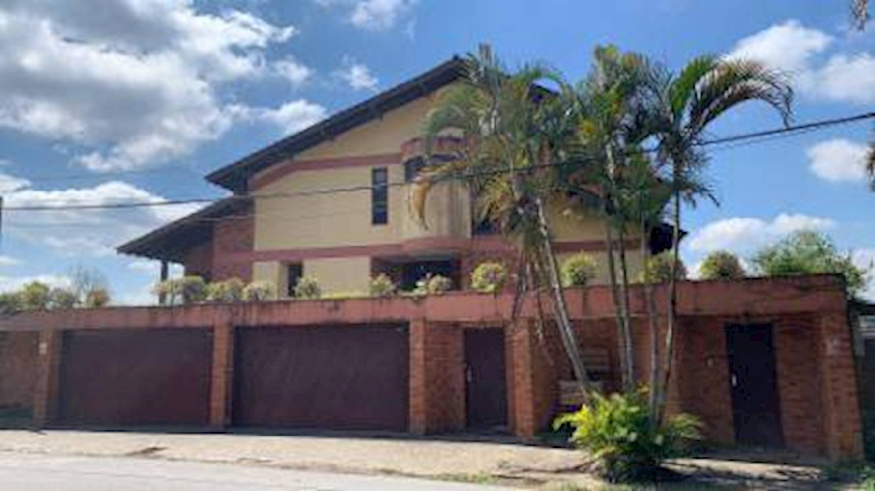 Imagem do imóvel Casa, Padrão, 1 vaga(s) de garagem