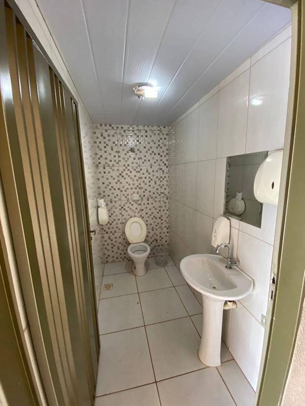 Casa, Padrão, 1 vaga(s) de garagem, localizado em Trindade - GO