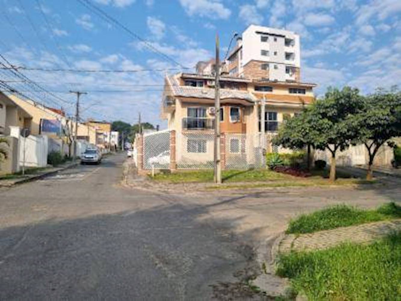 Imagem do imóvel Casa em Condomínio no Centro - São José dos Pinhais/PR
