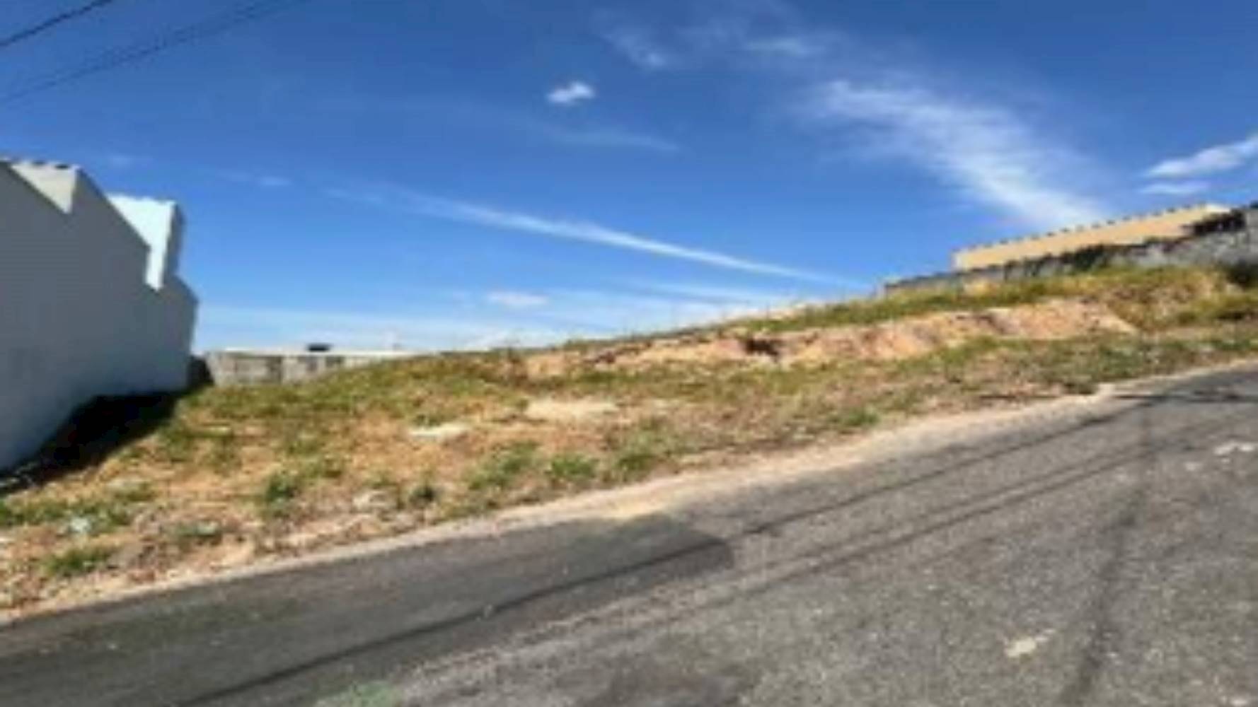 Terreno no "Residencial Eldorado" - Vagem dos Barbosas - Perdões/MG, localizado em PerdõEs - MG