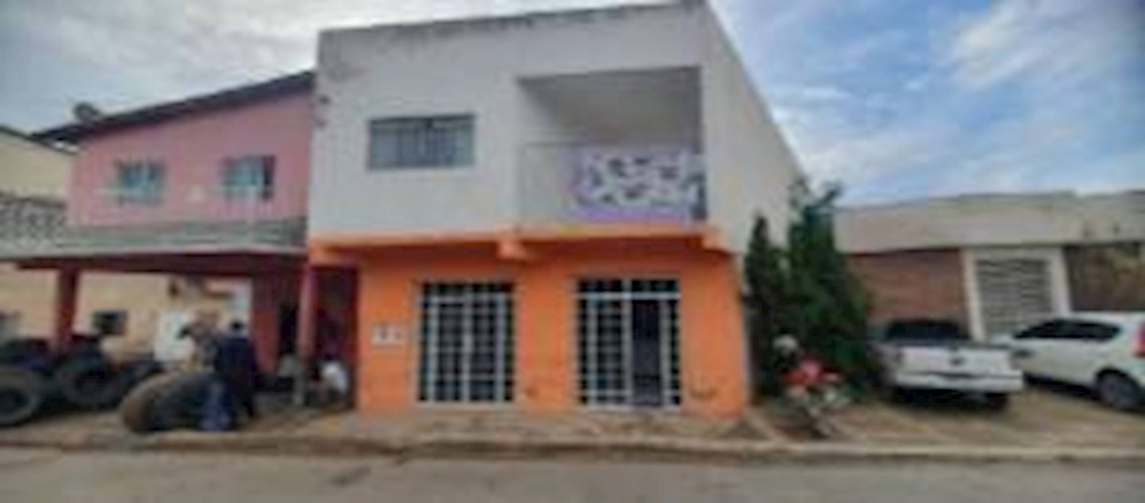Prédio, Padrão, 1 vaga(s) de garagem