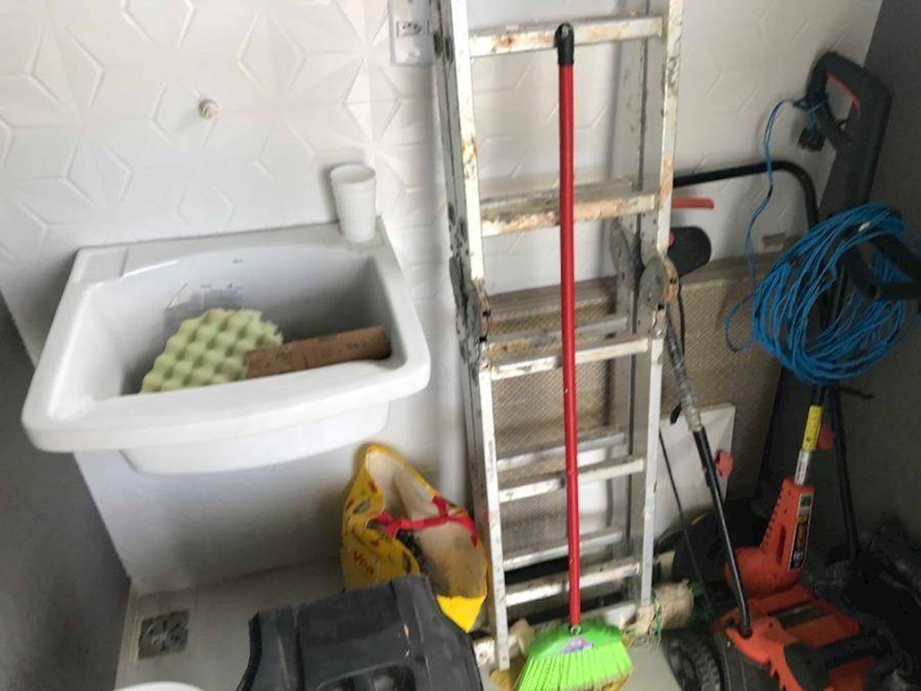 Casa, Em condomínio, 1 vaga(s) de garagem, localizado em Maricá - RJ
