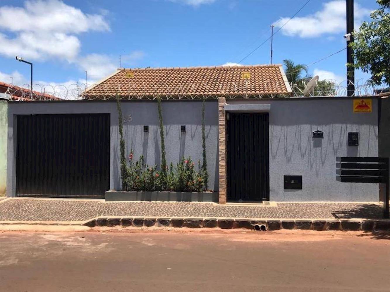 Casa, Padrão, 1 vaga(s) de garagem