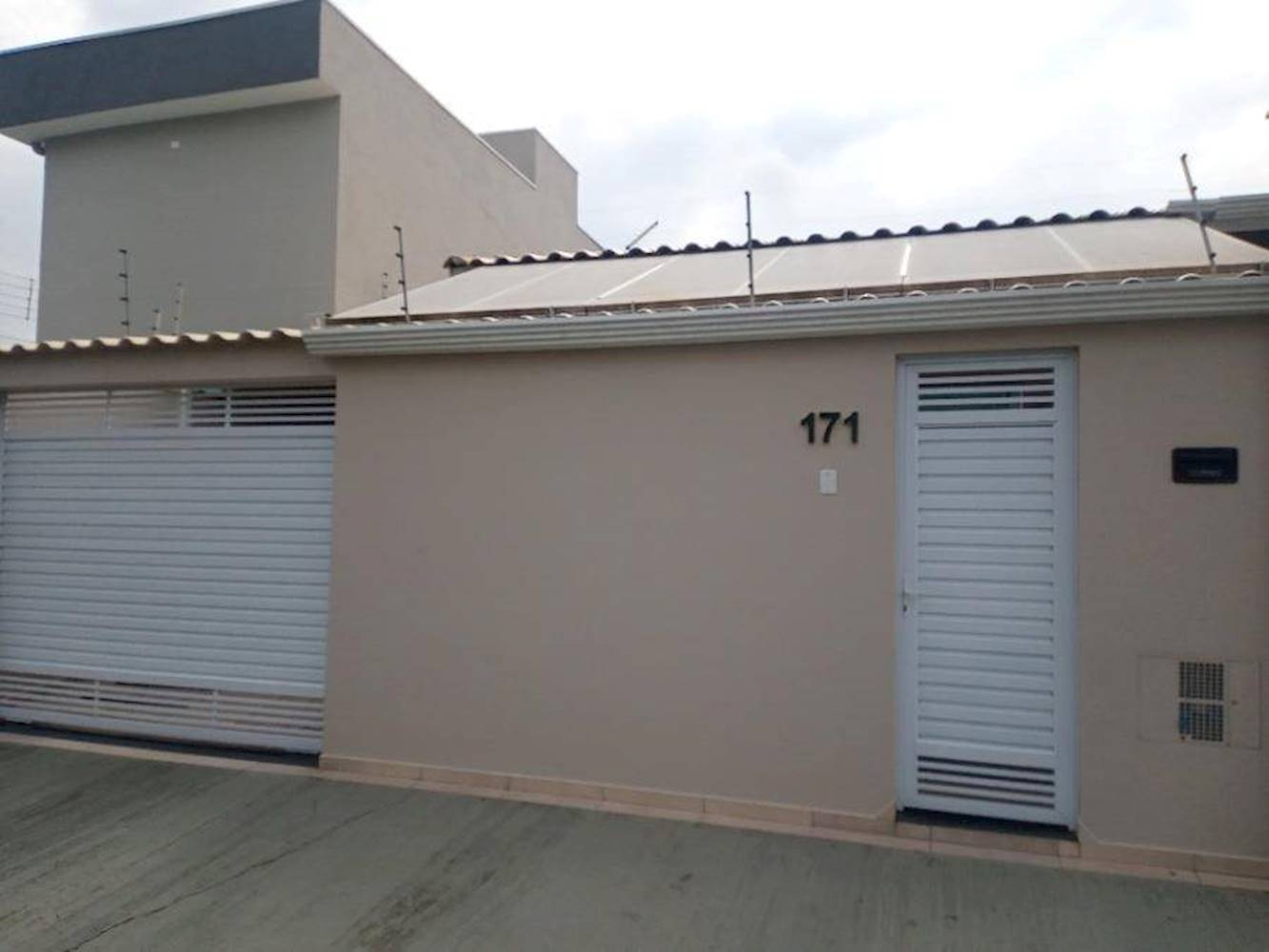 Casa, Padrão, 1 vaga(s) de garagem