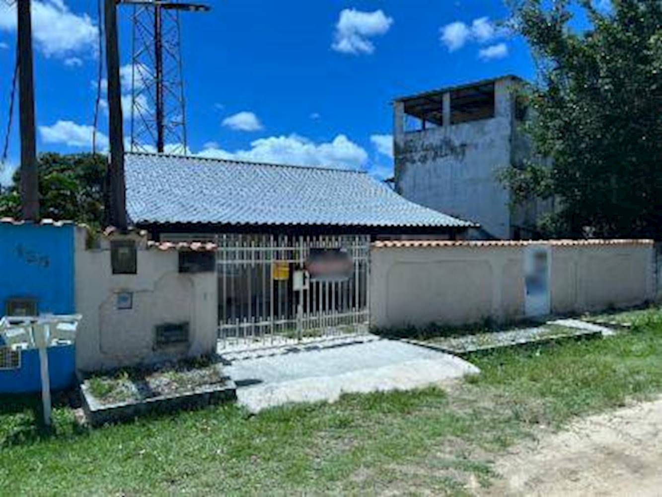 Casa, Padrão, 0 vaga(s) de garagem