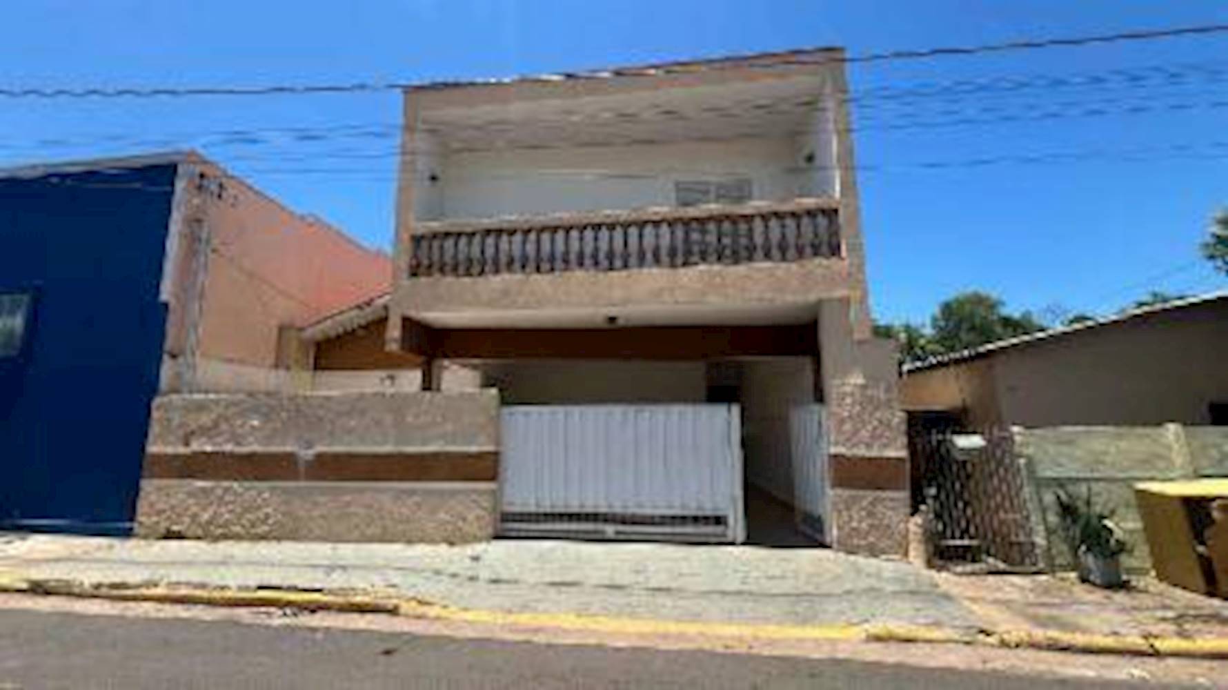 Casa, Padrão, 1 vaga(s) de garagem