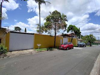 Casa na vila silena em atibaia/sp
