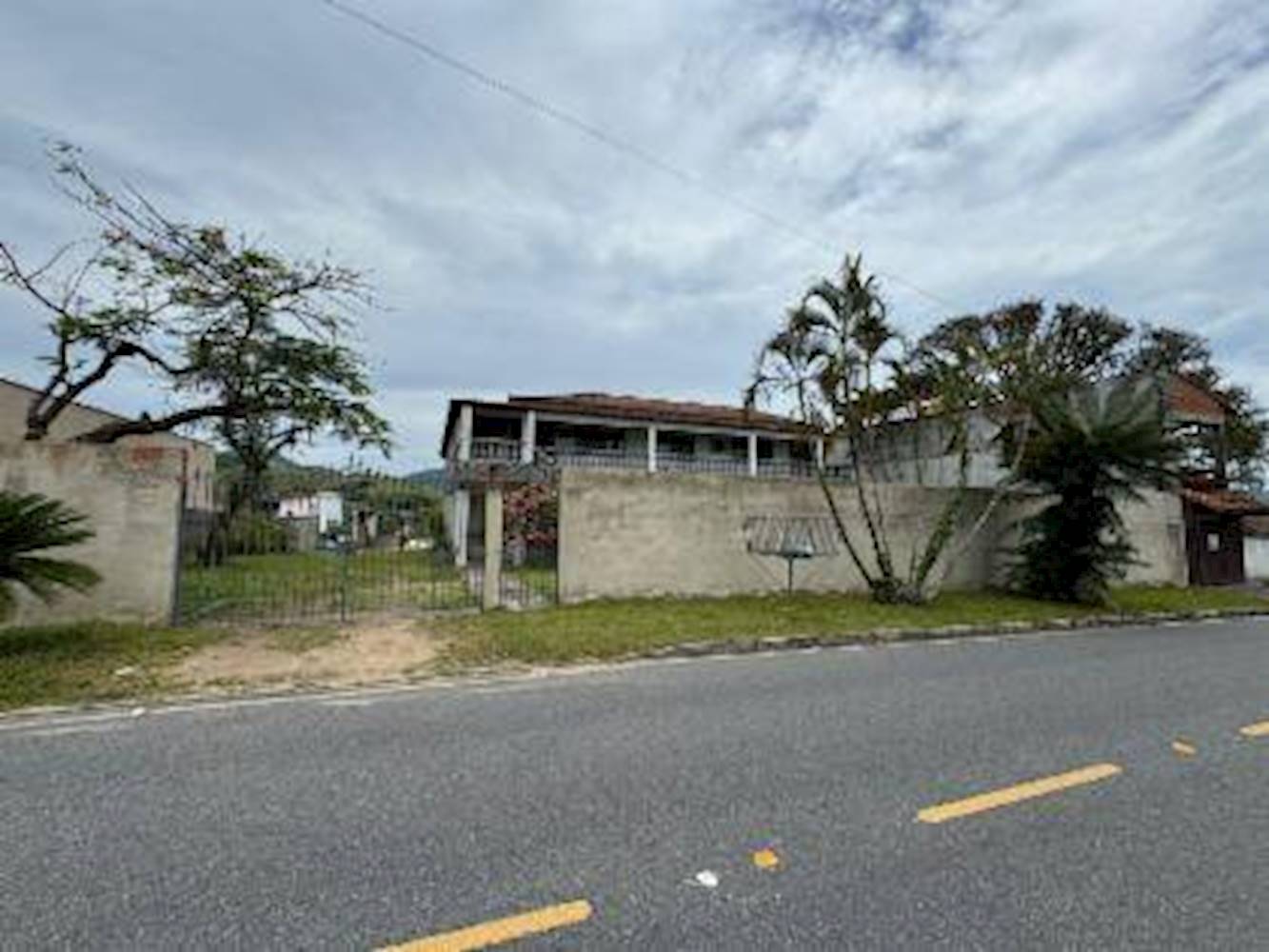 Casa, Padrão, 1 vaga(s) de garagem