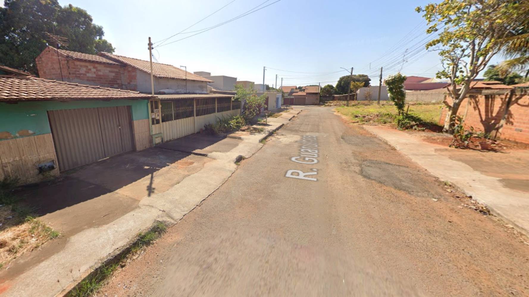 Casa no Jardim Marista - Trindade/GO, localizado em Trindade - GO