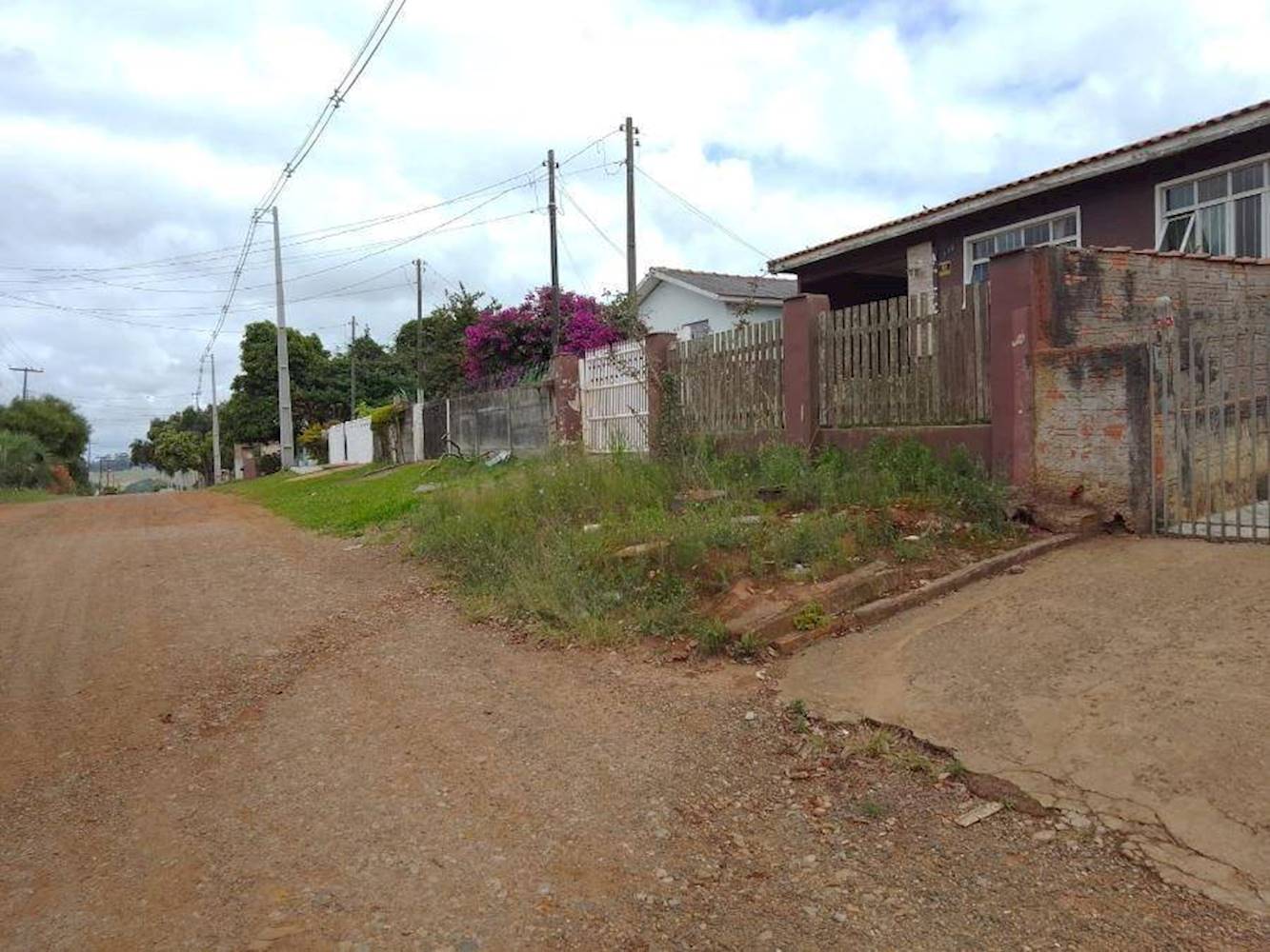 Casa no Contorno em Ponta Grossa/PR, localizado em Ponta Grossa - PR
